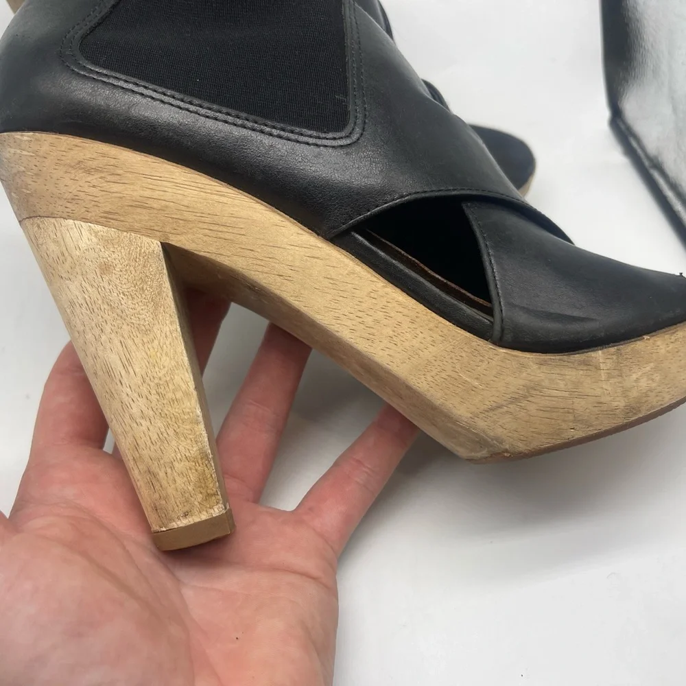 Theory Shoes Heels Black Leather Wrap Wooden Wood Heeled Sandals Size 8 Womens